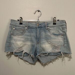 American Eagle Women's Light Blue Distressed High-Rise Denim Shorts